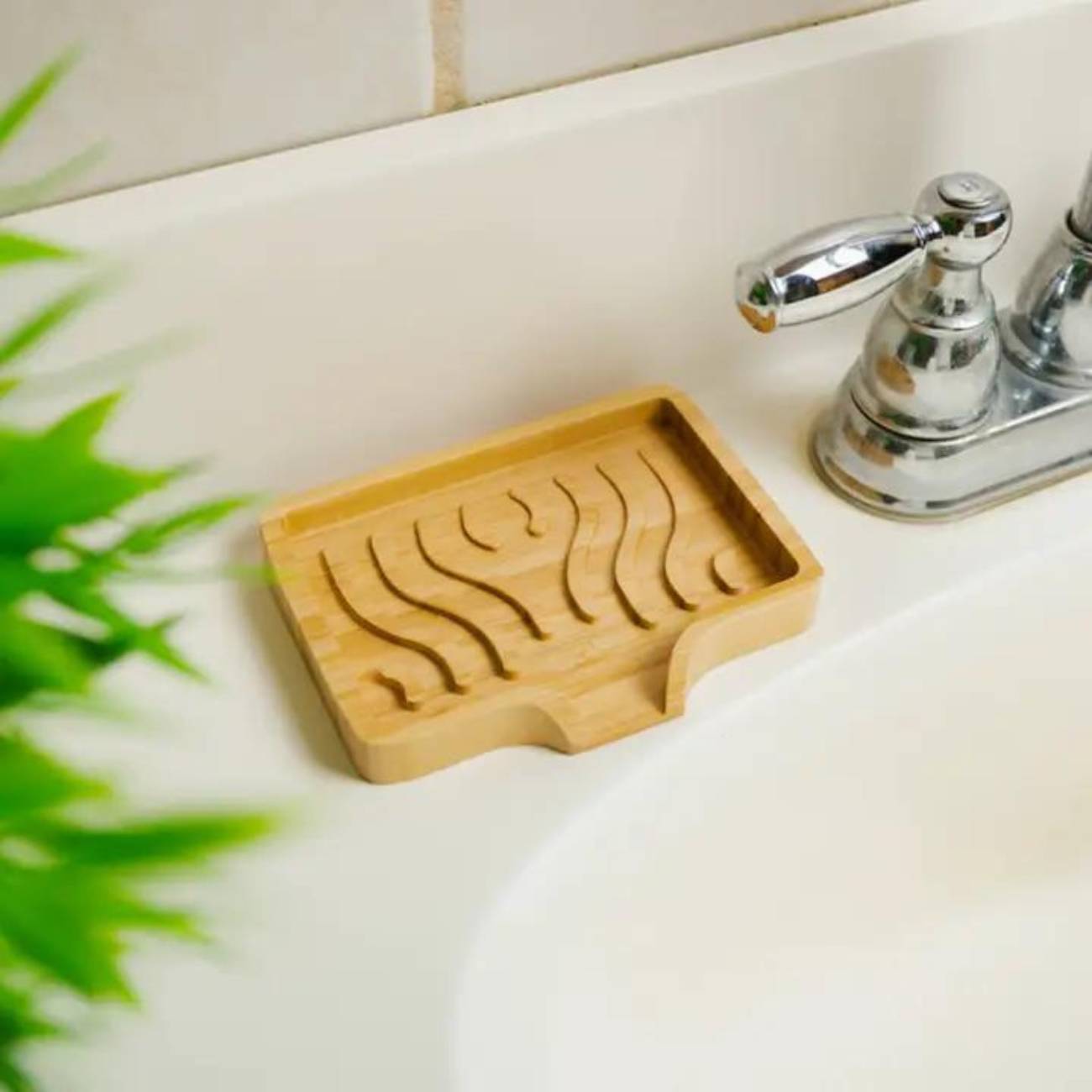 Draining Soap Dish | Fern Valley Soap | Bamboo Wavy Soap Lift